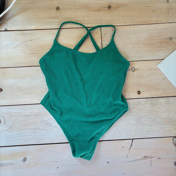 Shade & Shore NWT Women's Pucker Texture Cross Back One Piece Swimsuit Green XL - Picture 10 of 12